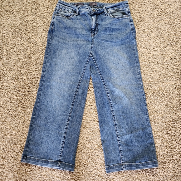 NYDJ Theresa wide-leg crop jean Size 12. Medium wash denim Loire - Picture 2 of 14
